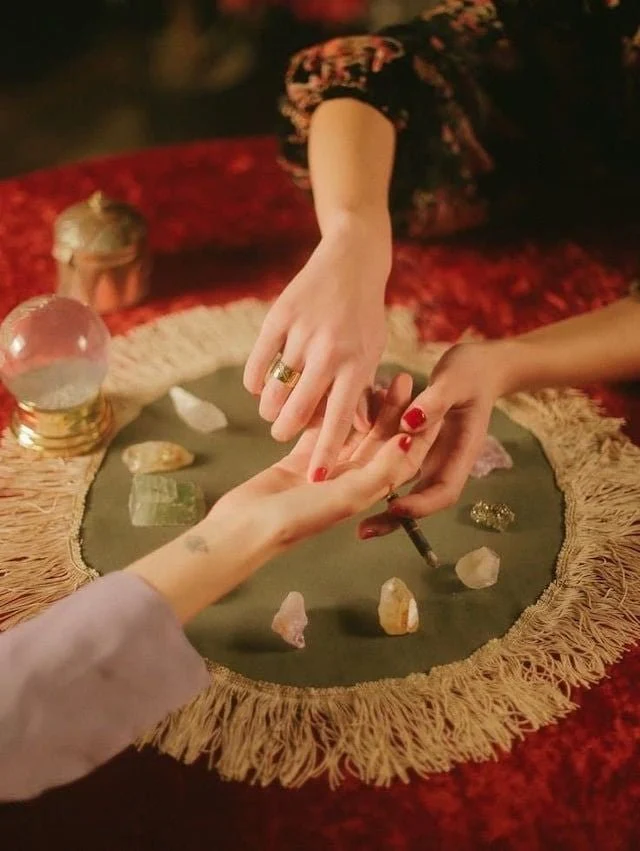 palm reading 1